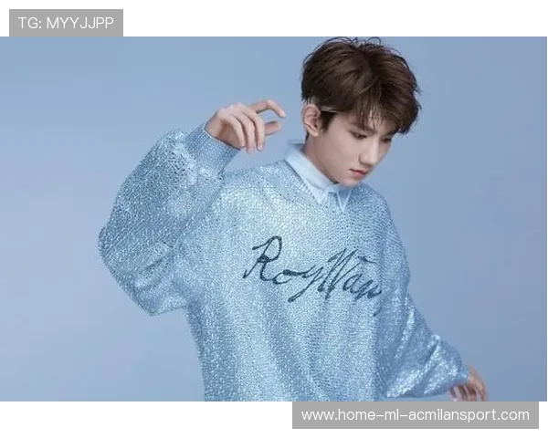 球员形象话题刷热搜：从场上到屏幕，明星光环的多面魅力