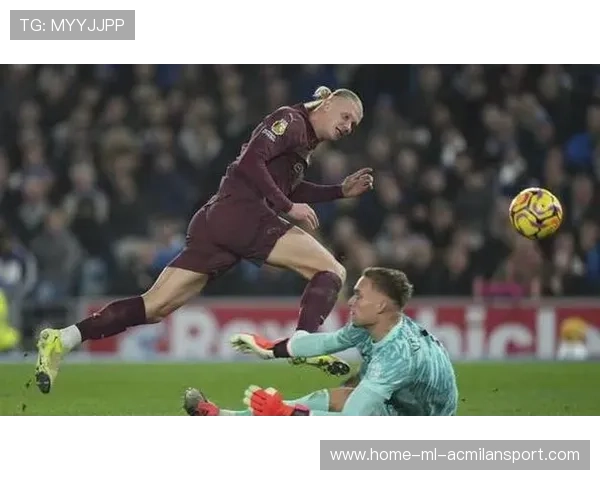 布莱顿连续射门形成压力